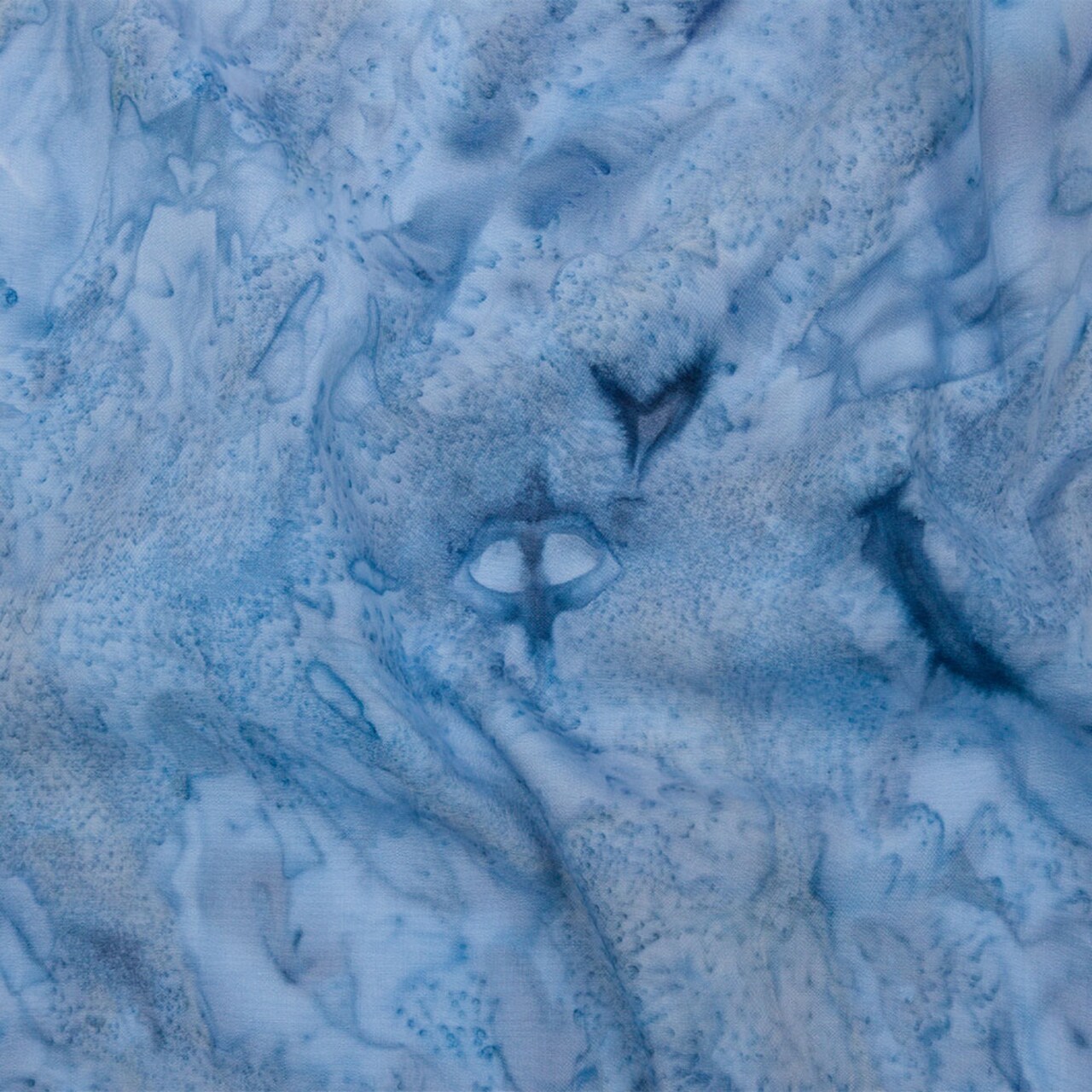 1 Yard Island Batiks Foundation Basics Shark Abstract Quilting Cotton Fabric